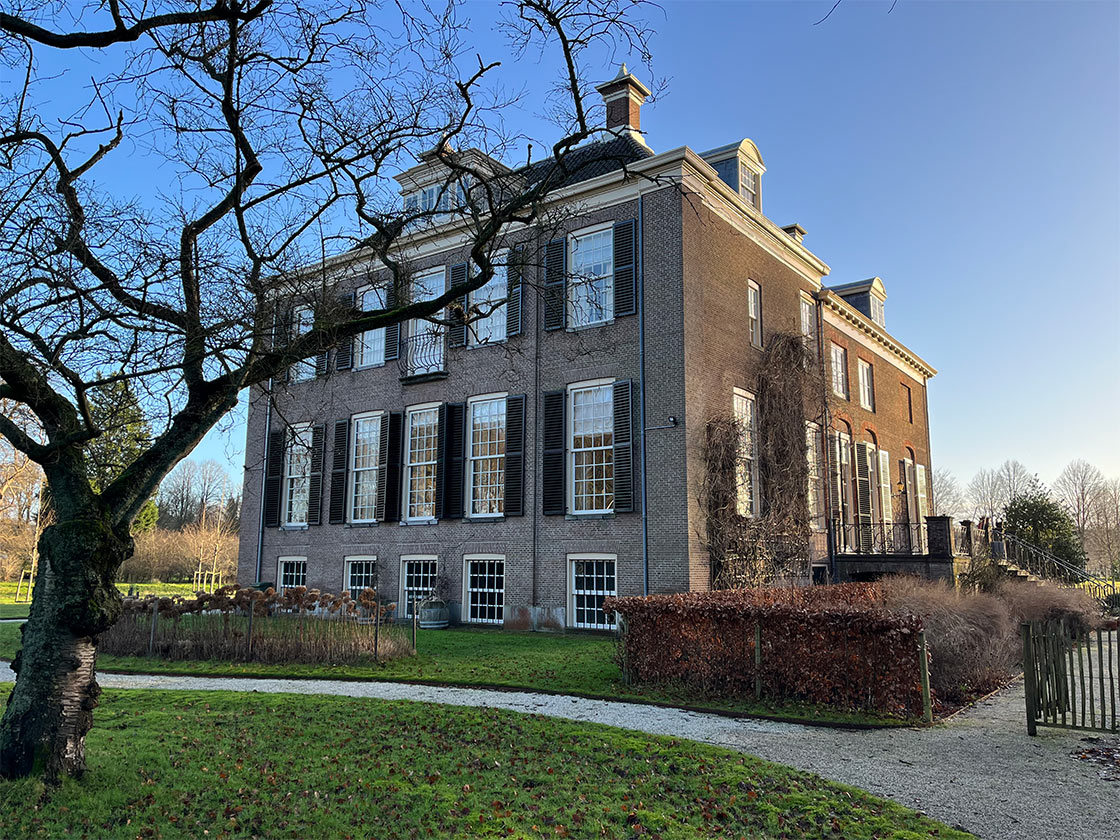 Buitenaanzicht Rijksmonument Herenhuis 'Huis te Manpad' in Heemstede
